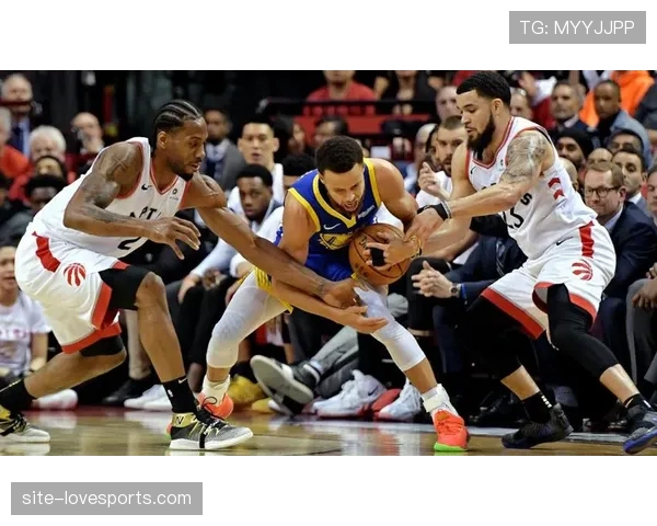 凯恩与托尼的英式中锋战术适配性及终结效率差异解析